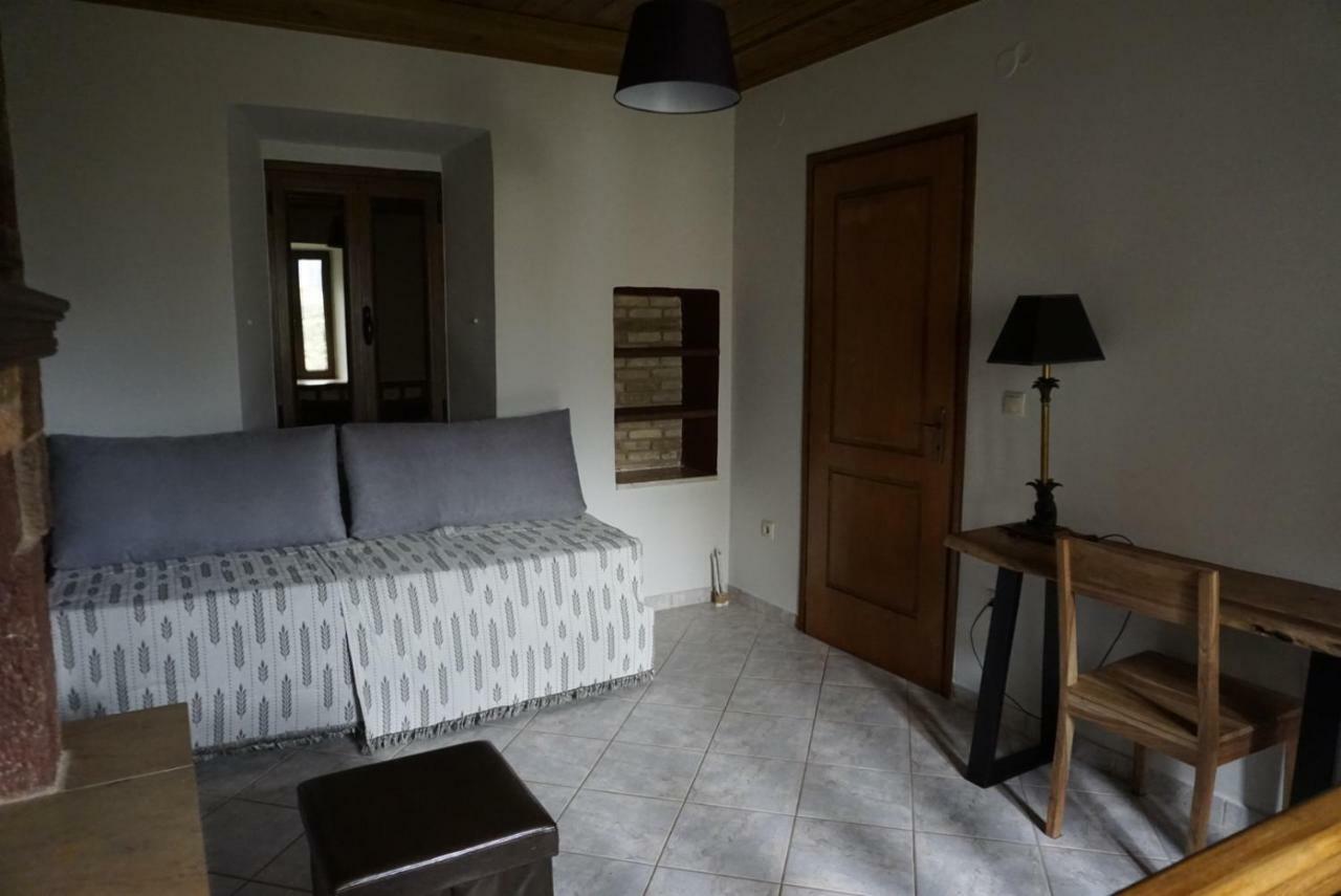 Haus Kleopatra Villa Leonidio Luaran gambar